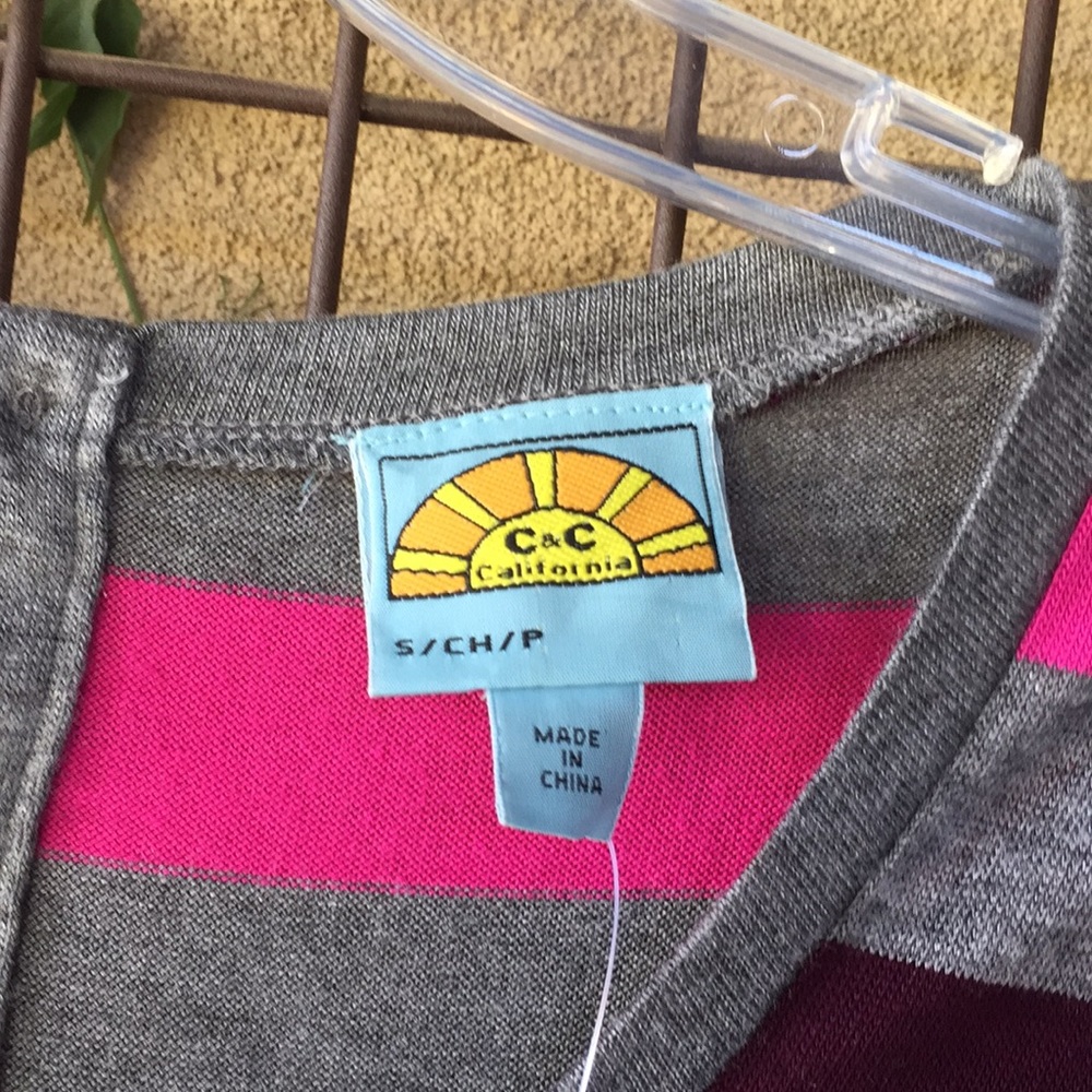 NWT! {C&C California}Size S Knit Top - Picture 2 of 5